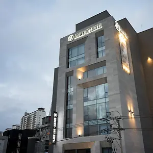 3* 호텔 브라운도트 호텔 구서