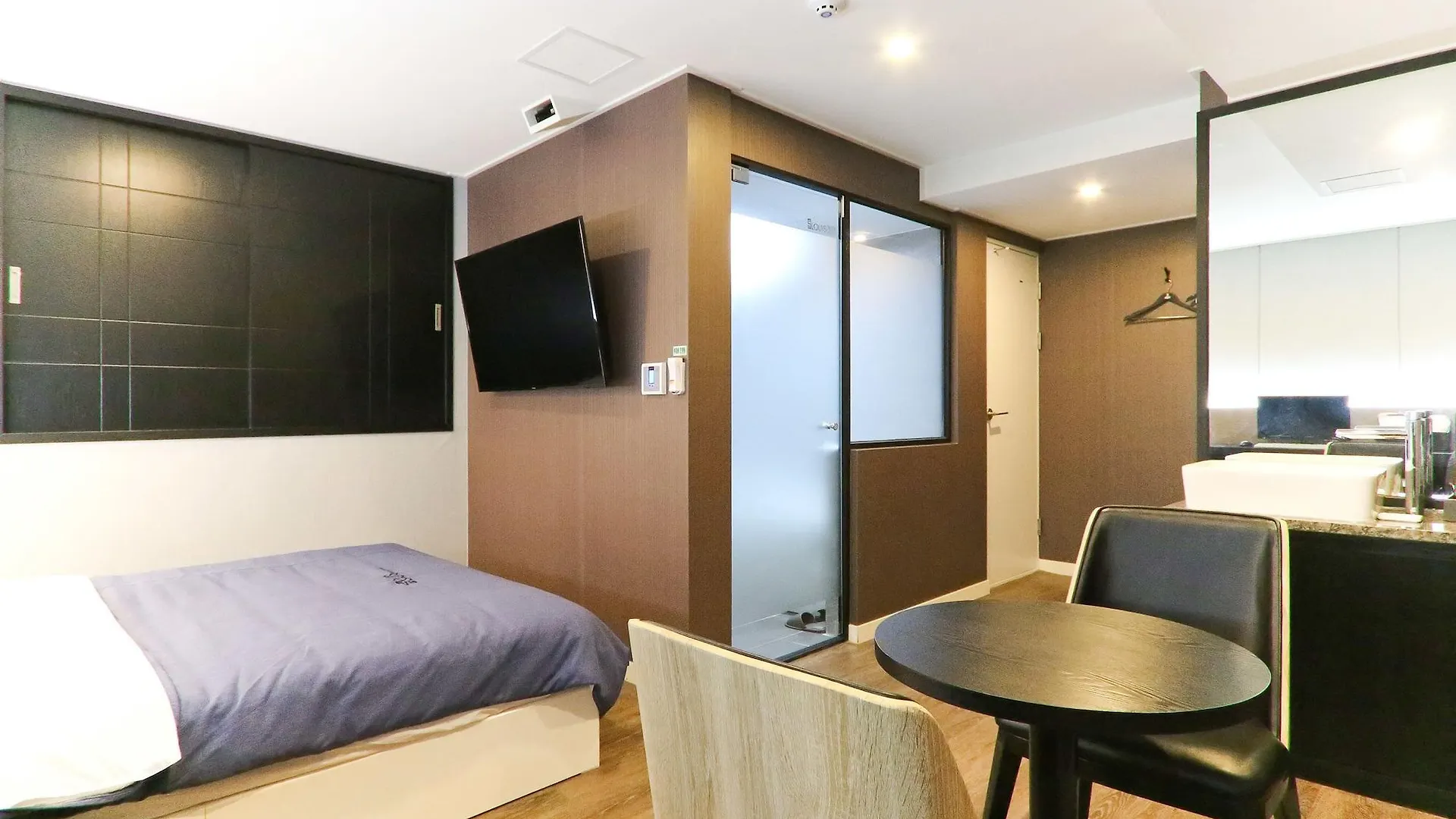 בוסאן Louis Hotel